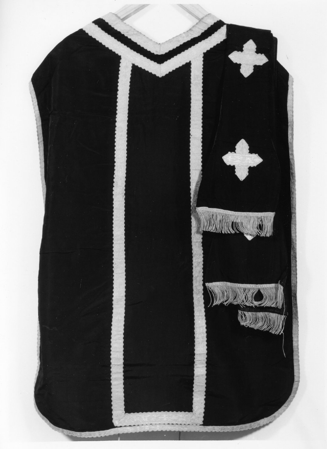 paramento liturgico, insieme - manifattura Italia centro-meridionale (prima metà sec. XX)