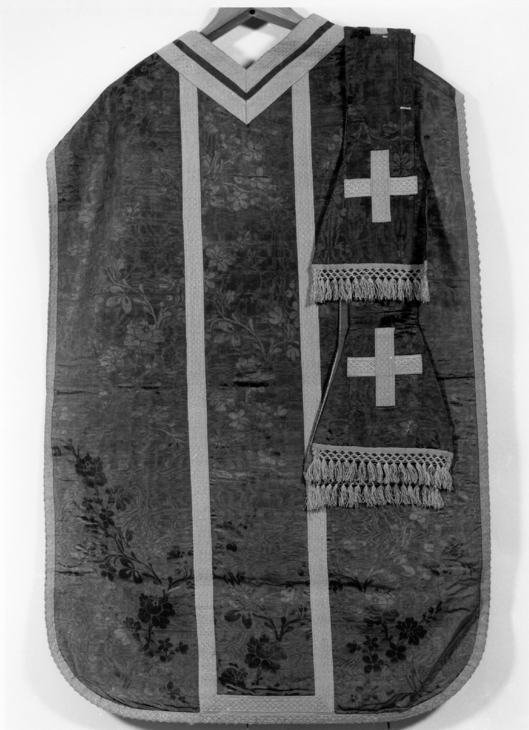 paramento liturgico, insieme - manifattura Italia centro-meridionale (sec. XIX)