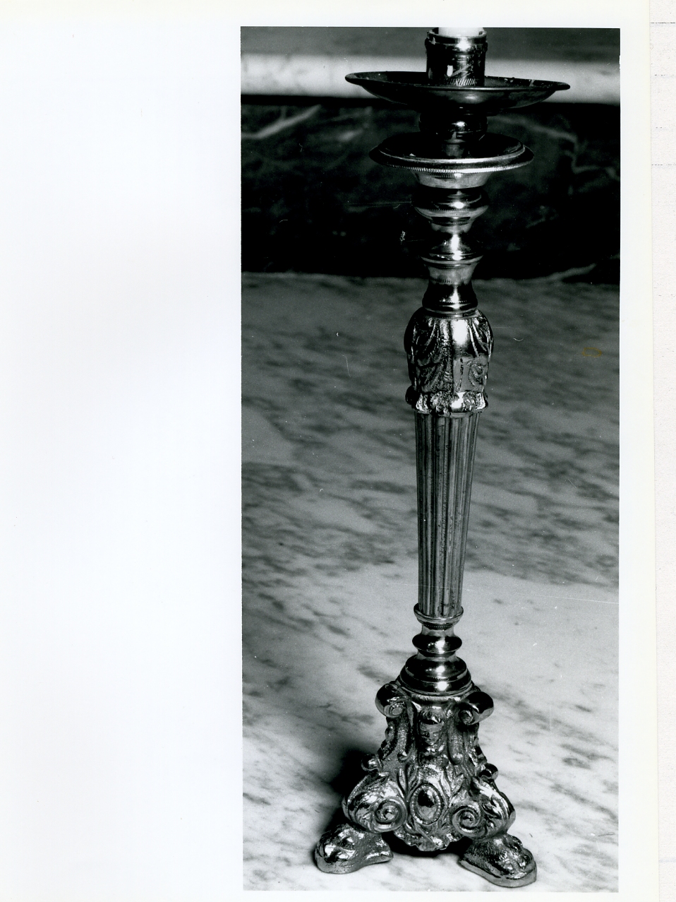 candelabro, serie - bottega napoletana (prima metà sec. XX)