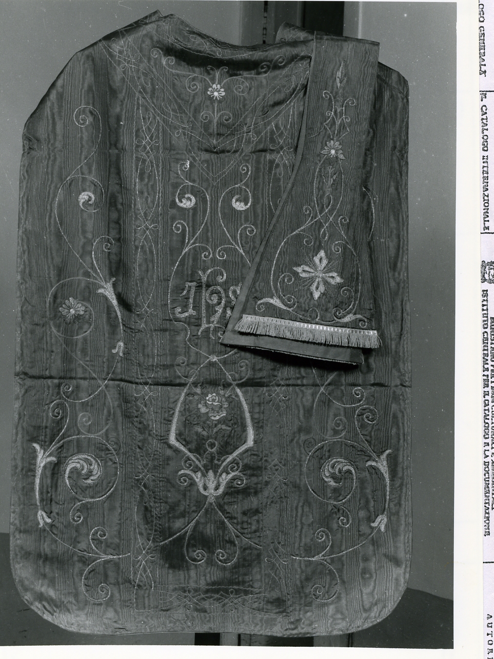 paramento liturgico, insieme - manifattura napoletana (inizio sec. XX)