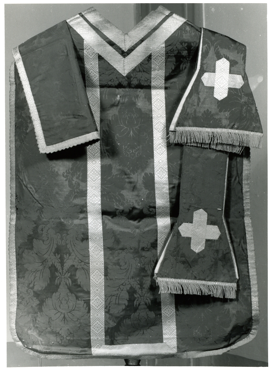 paramento liturgico, insieme - manifattura napoletana (prima metà sec. XX)