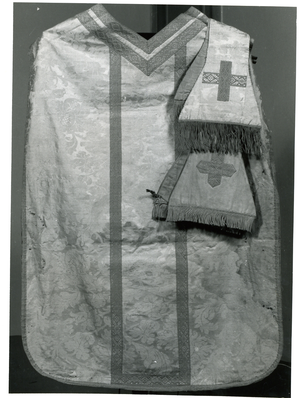 paramento liturgico, insieme - manifattura napoletana (fine sec. XIX)