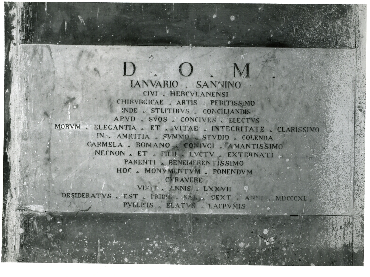 lapide commemorativa - bottega napoletana (sec. XIX)