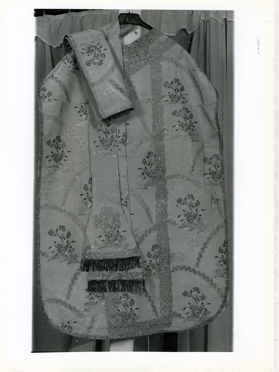 paramento liturgico, insieme - manifattura napoletana (sec. XIX)