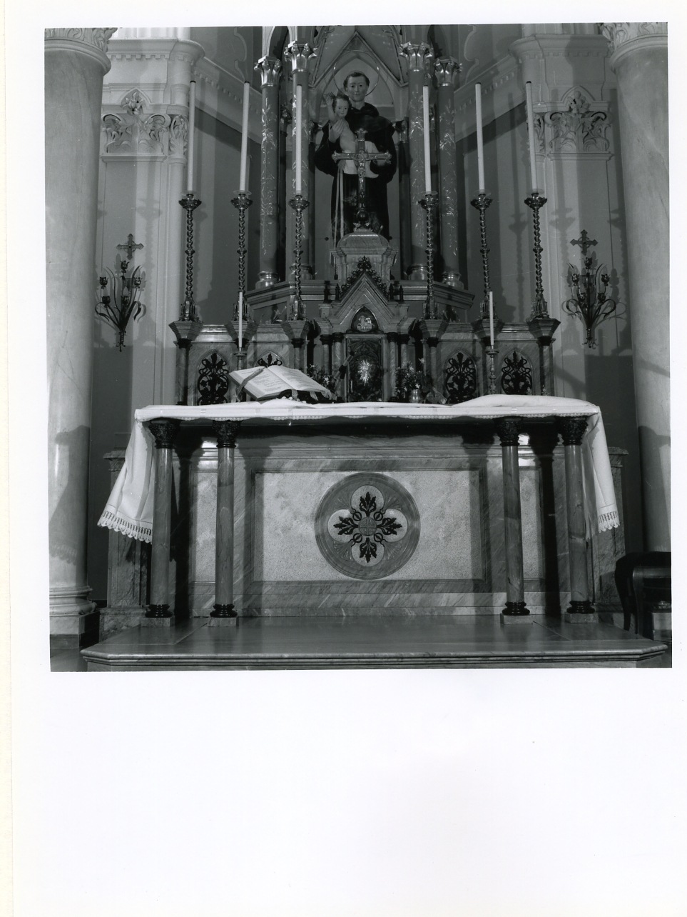 altare maggiore - bottega napoletana (prima metà sec. XX)