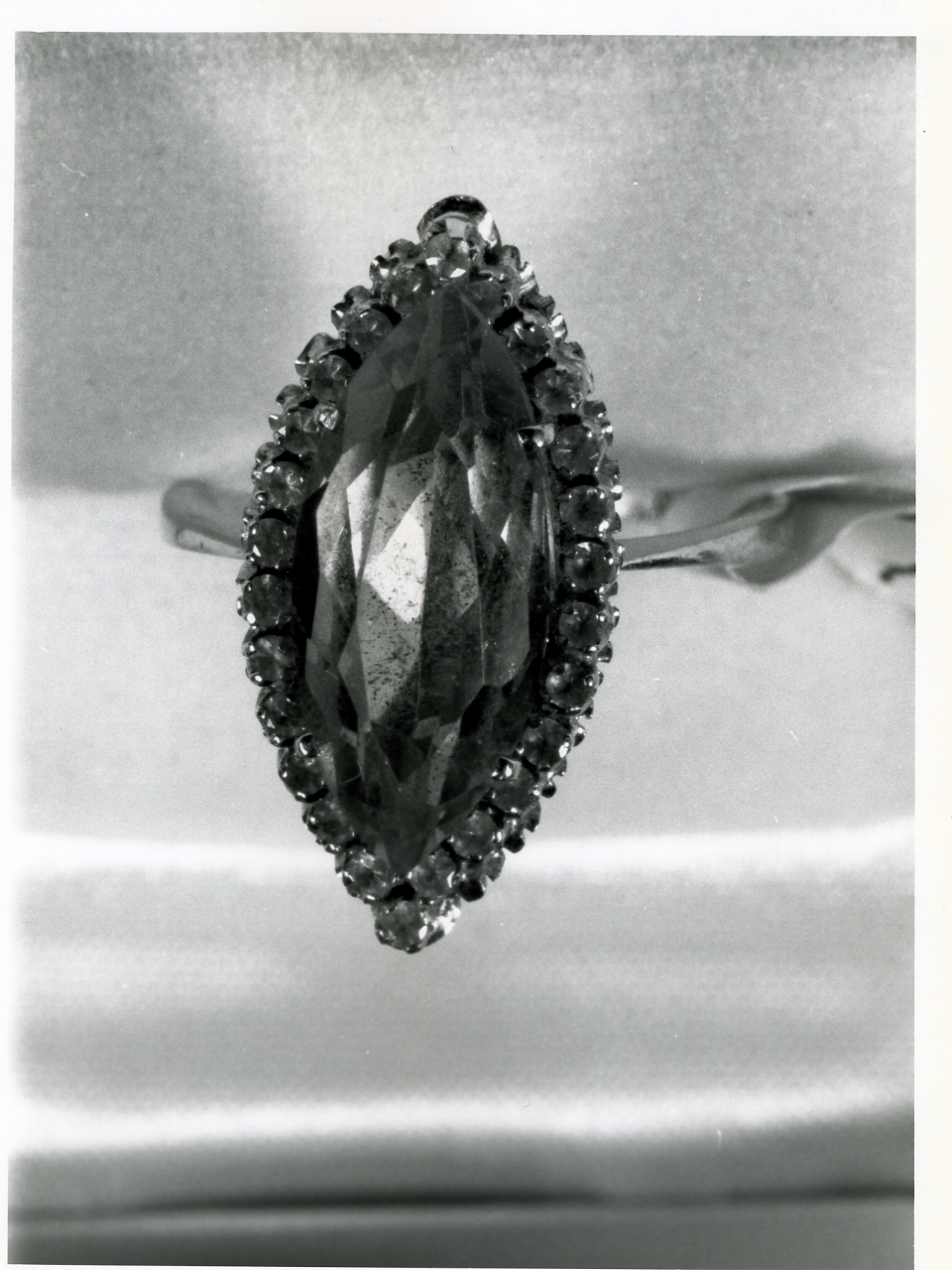 anello - bottega napoletana (inizio sec. XX)