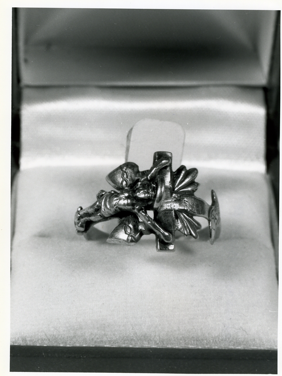 anello - bottega napoletana (fine sec. XIX)