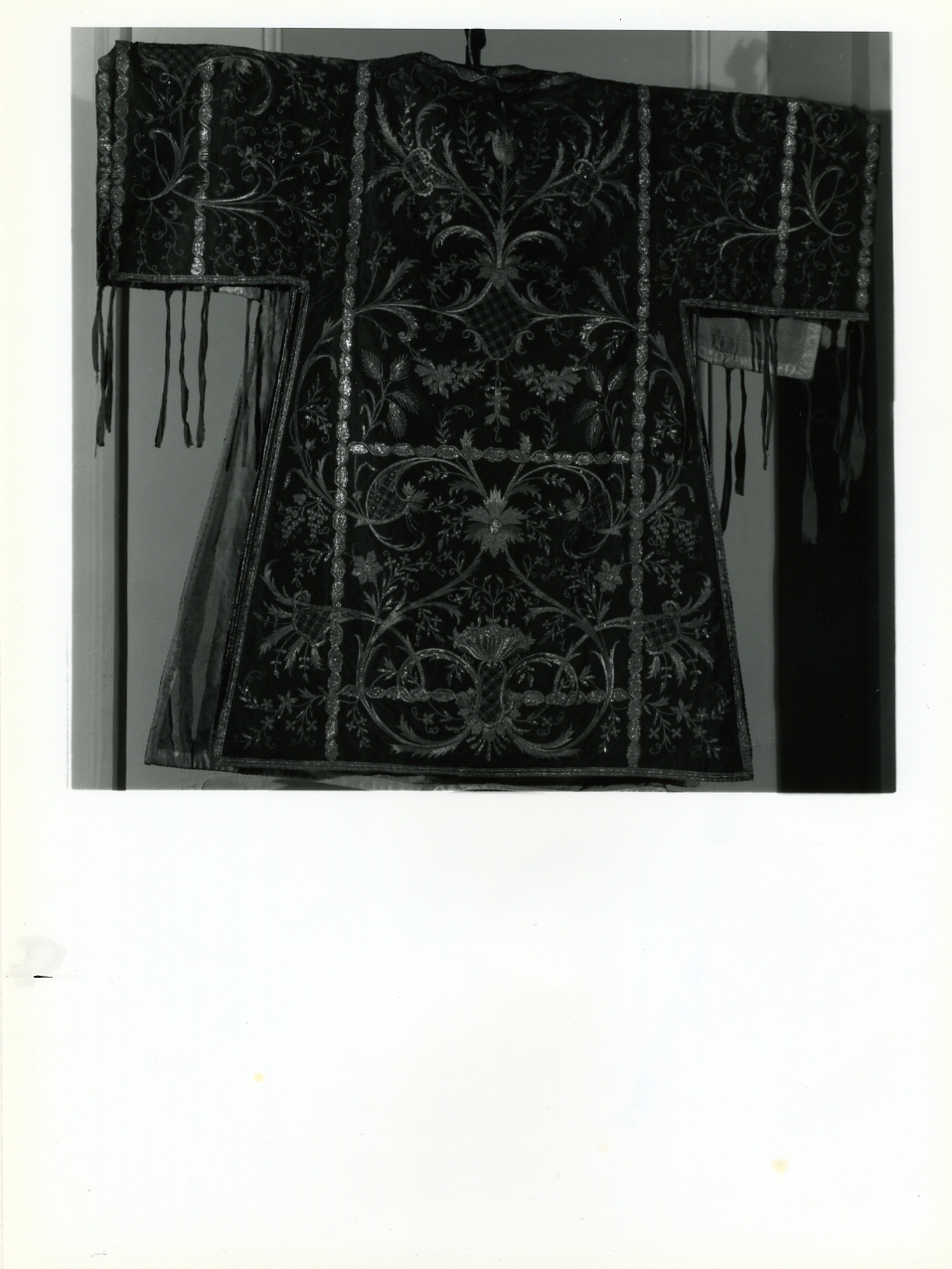 dalmatica, serie - manifattura napoletana (sec. XIX)