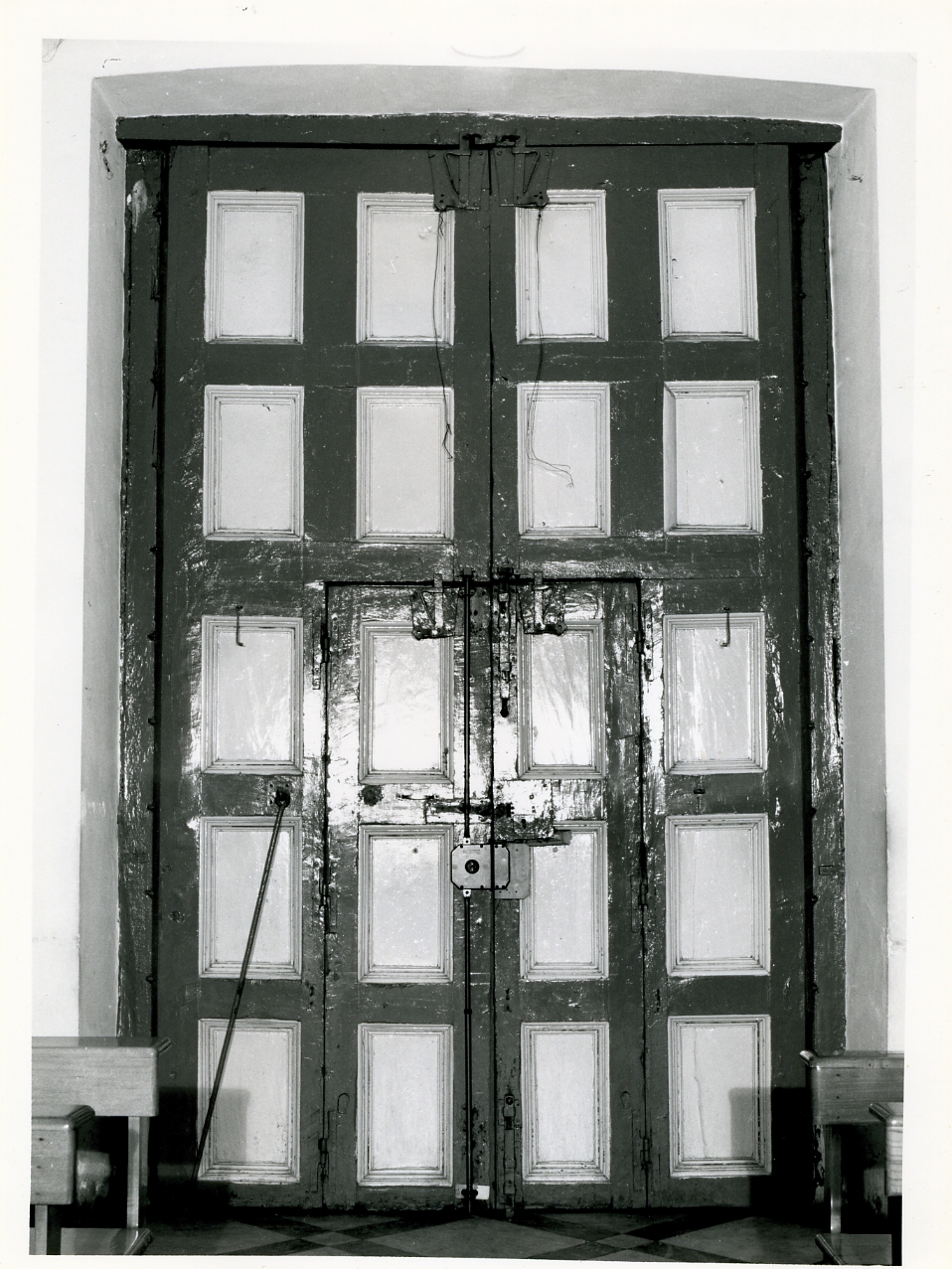 portone - bottega campana (fine sec. XVIII)