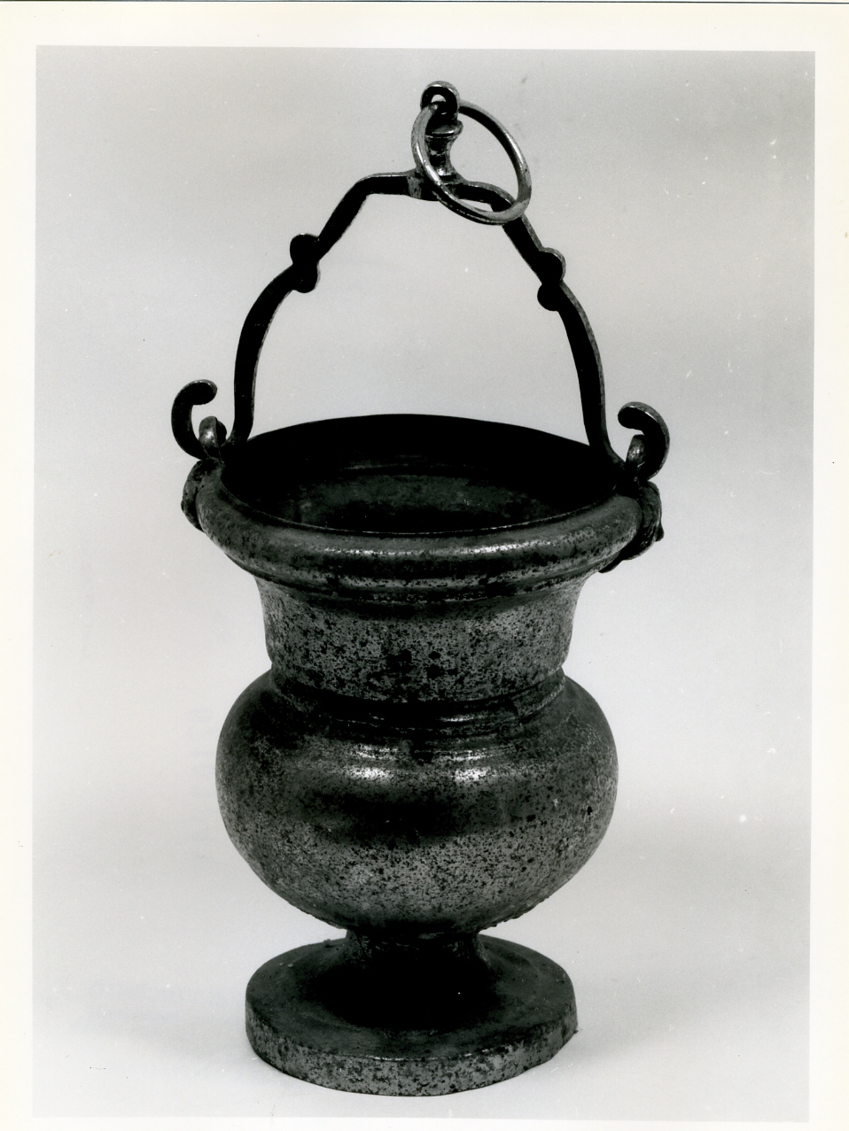 secchiello per l'acqua benedetta - bottega napoletana (inizio sec. XX)