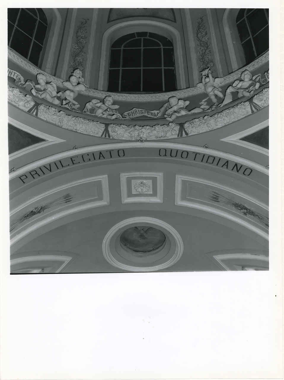 decorazione plastica - bottega campana (inizio sec. XX)