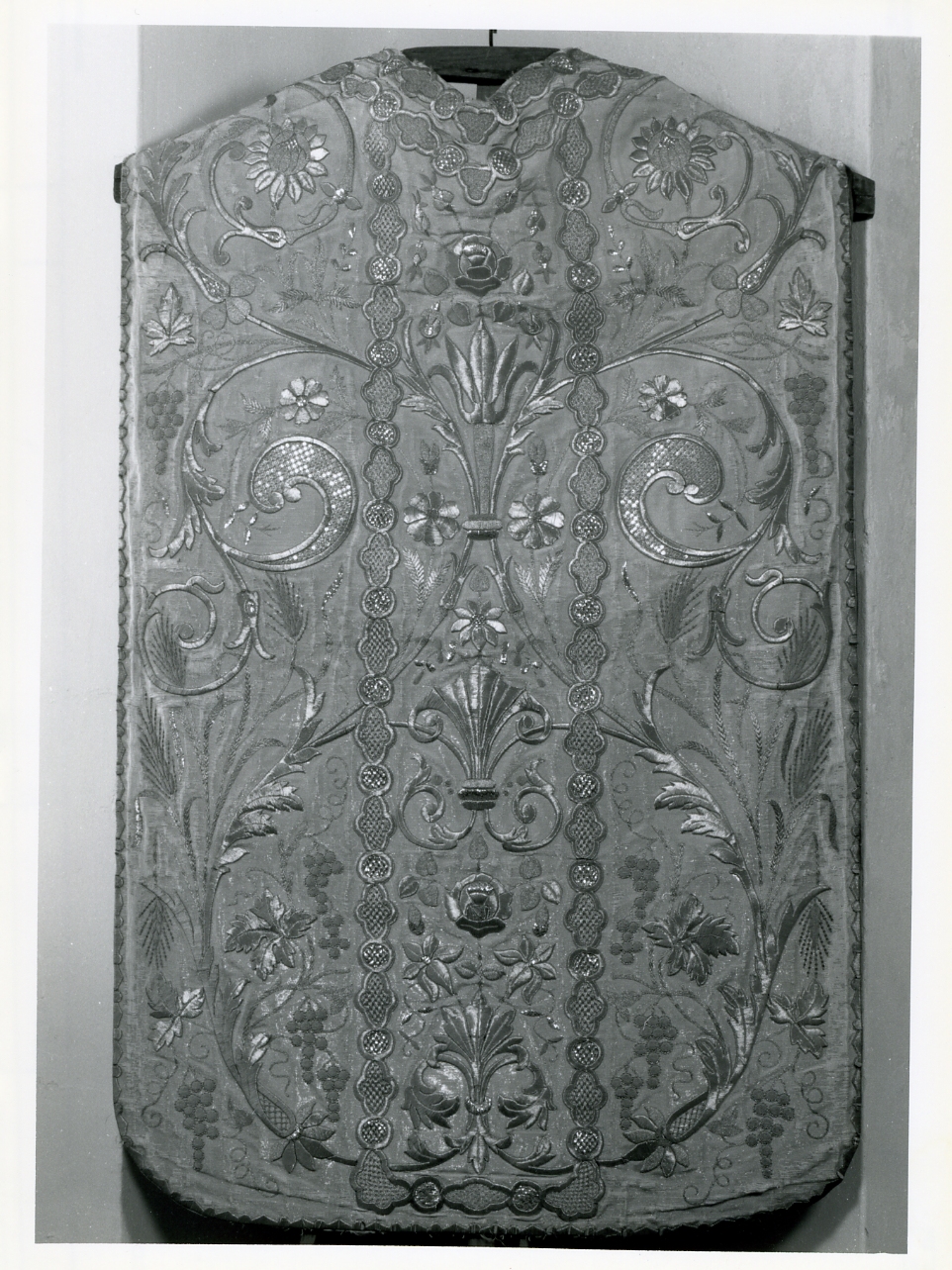 paramento liturgico, insieme - manifattura napoletana (sec. XIX)