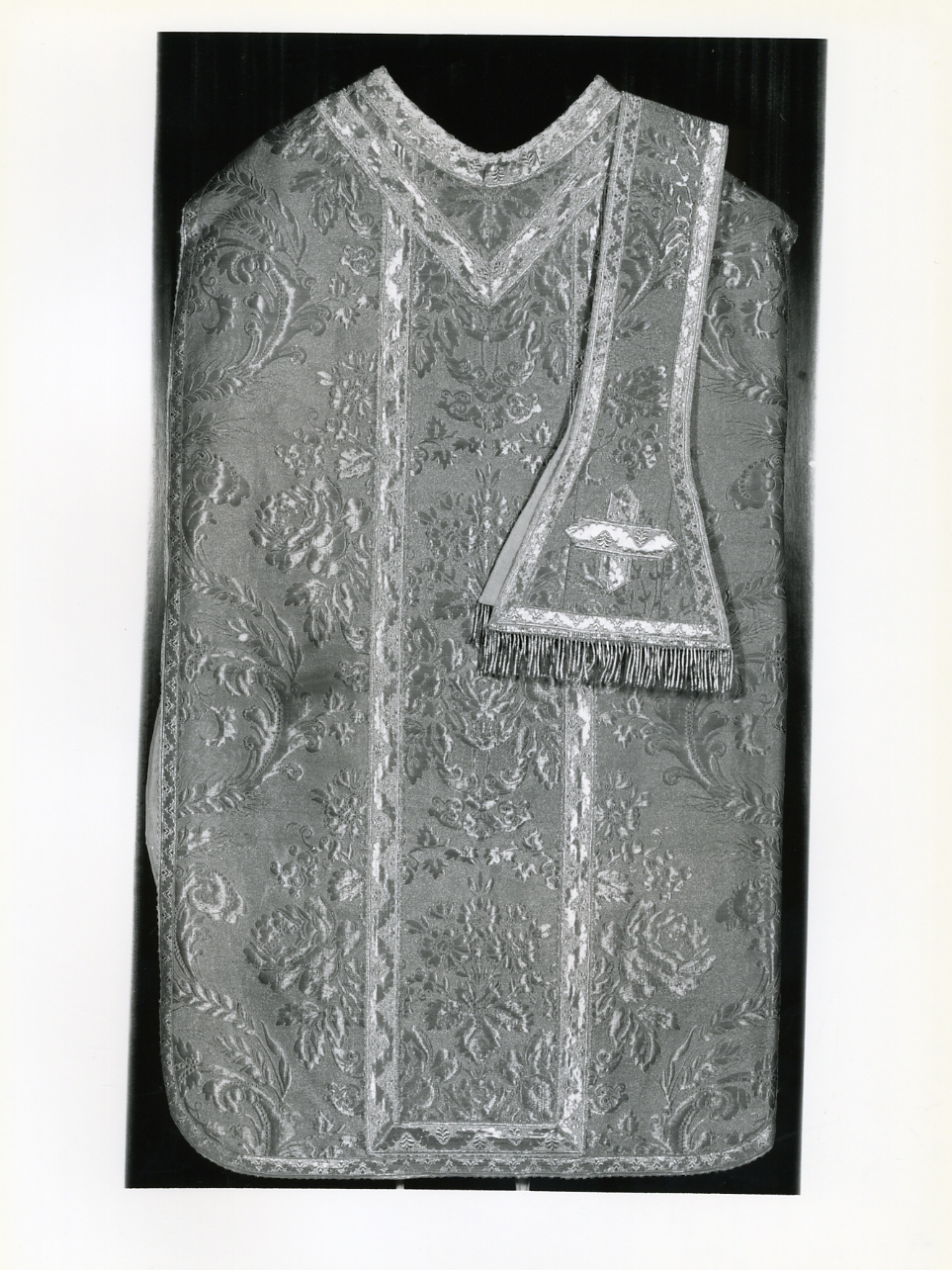 paramento liturgico, insieme - manifattura napoletana (inizio sec. XX)