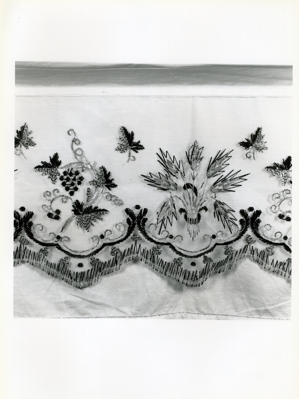 tovaglia d'altare - manifattura napoletana (inizio sec. XX)