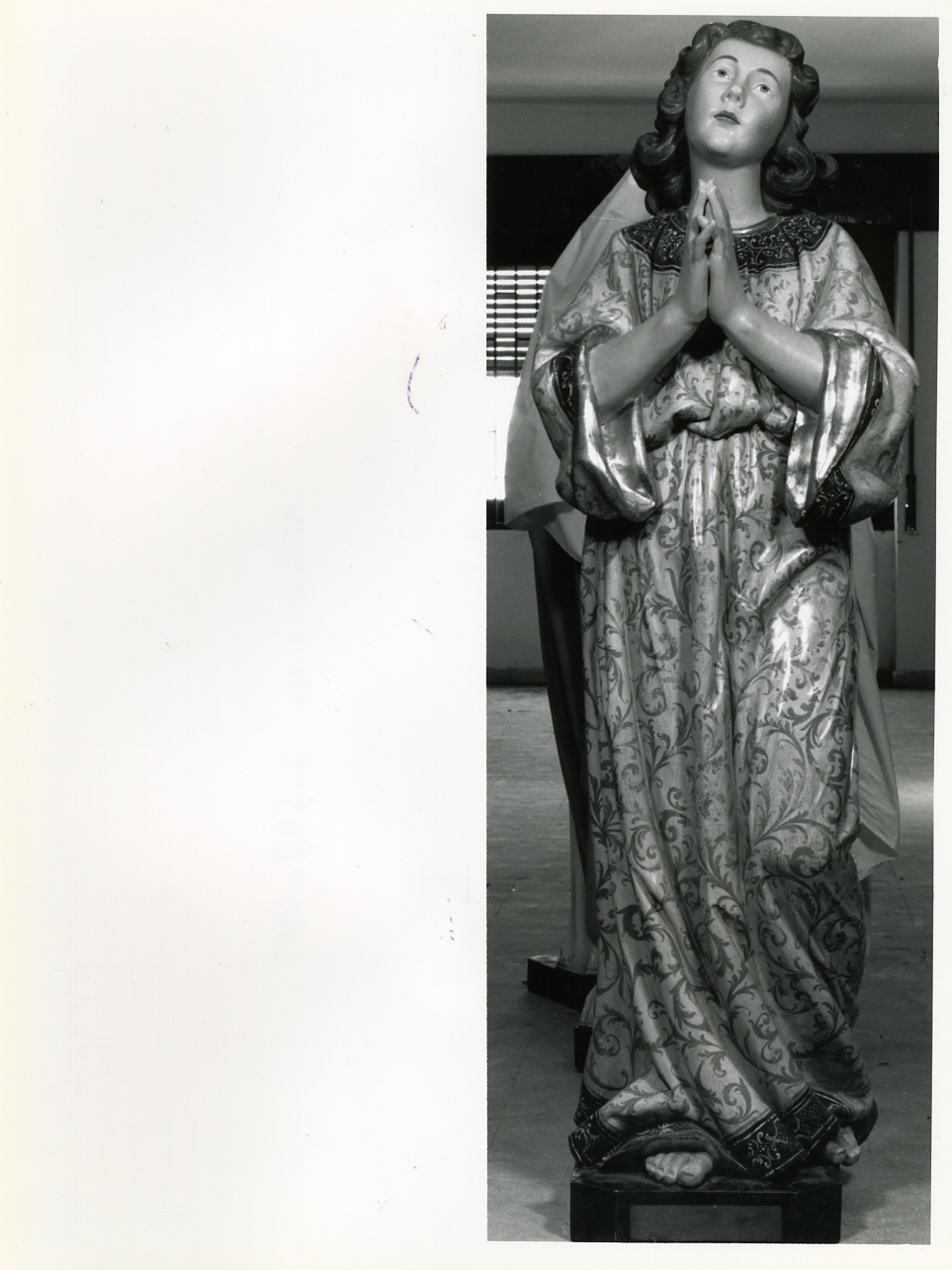 angelo (statua, serie) - bottega napoletana (ultimo quarto sec. XIX)