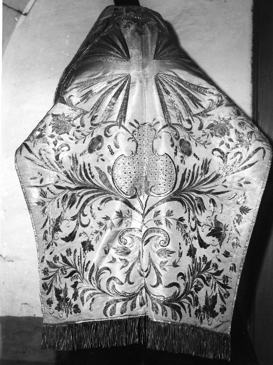 stendardo processionale - manifattura napoletana (metà sec. XIX)