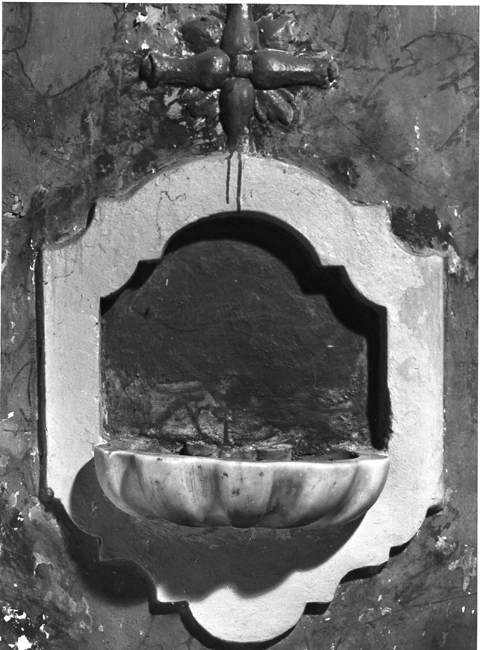 acquasantiera da parete - bottega napoletana (metà sec. XIX)