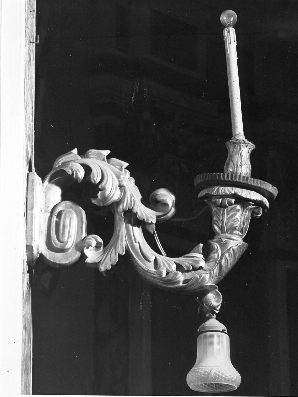 candeliere da parete, serie - bottega napoletana (prima metà sec. XIX)