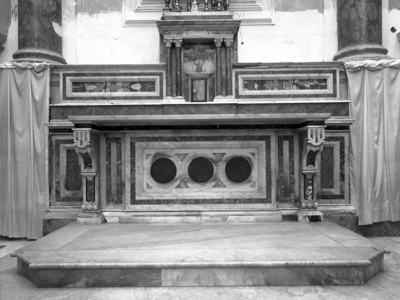 altare - bottega napoletana (seconda metà sec. XIX)