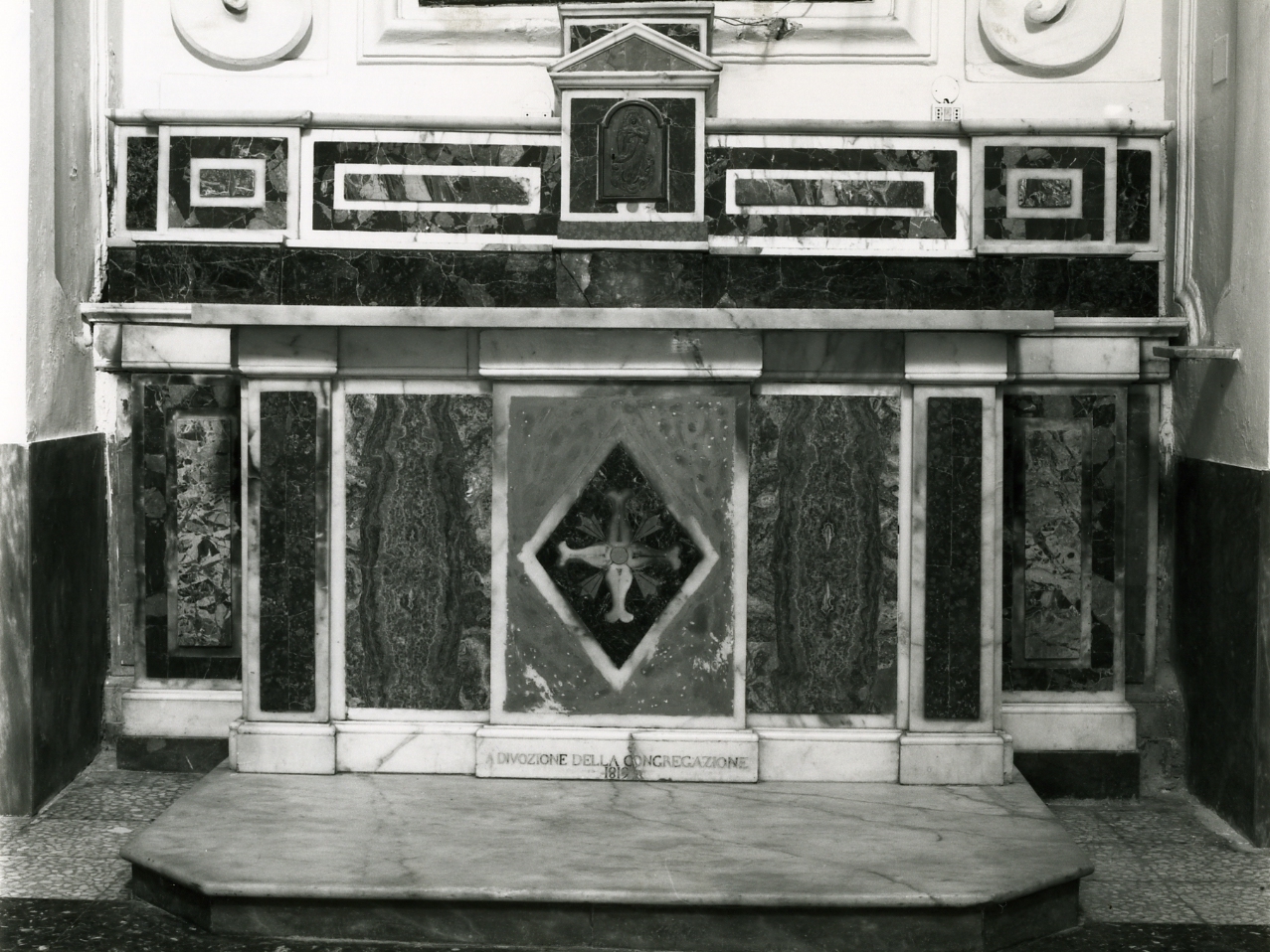 altare - bottega napoletana (sec. XIX)