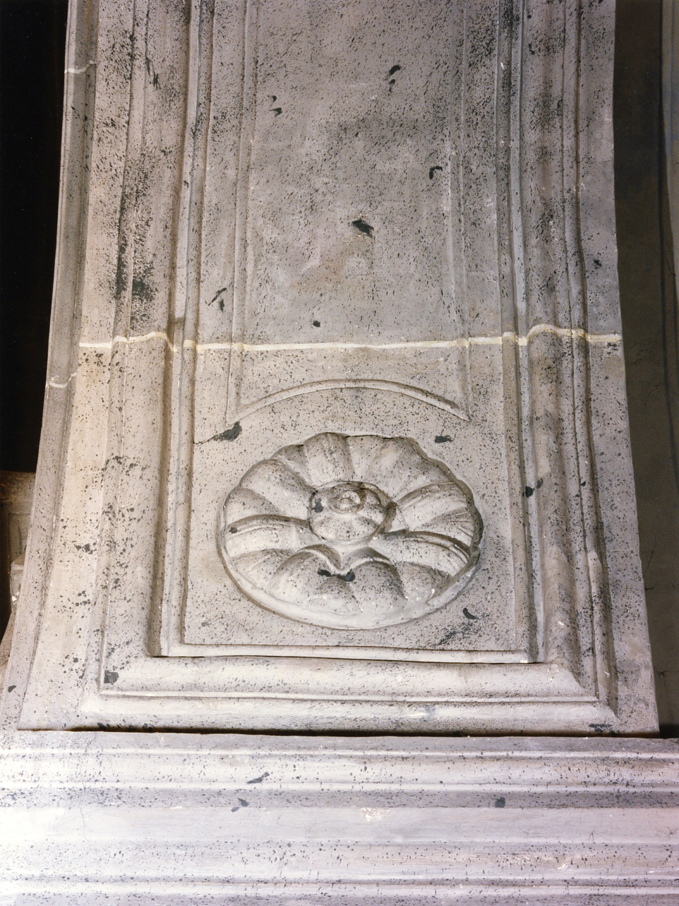 decorazione plastica, complesso decorativo - bottega napoletana (sec. XVIII)