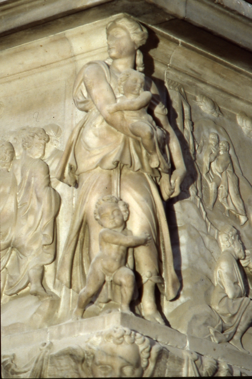 figura allegorica femminile (statua) di Caccavello Salvatore (metà sec. XVI)