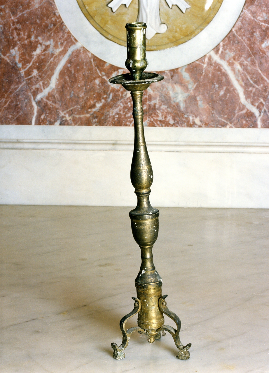 candeliere d'altare, serie - bottega campana (fine sec. XIX)