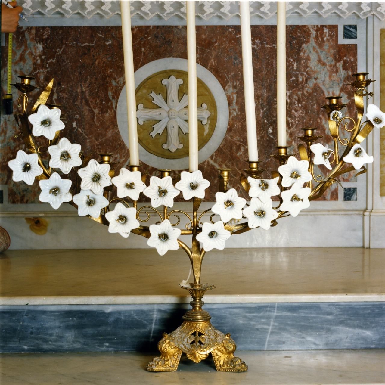 candeliere d'altare - bottega campana (fine/inizio secc. XIX/ XX)