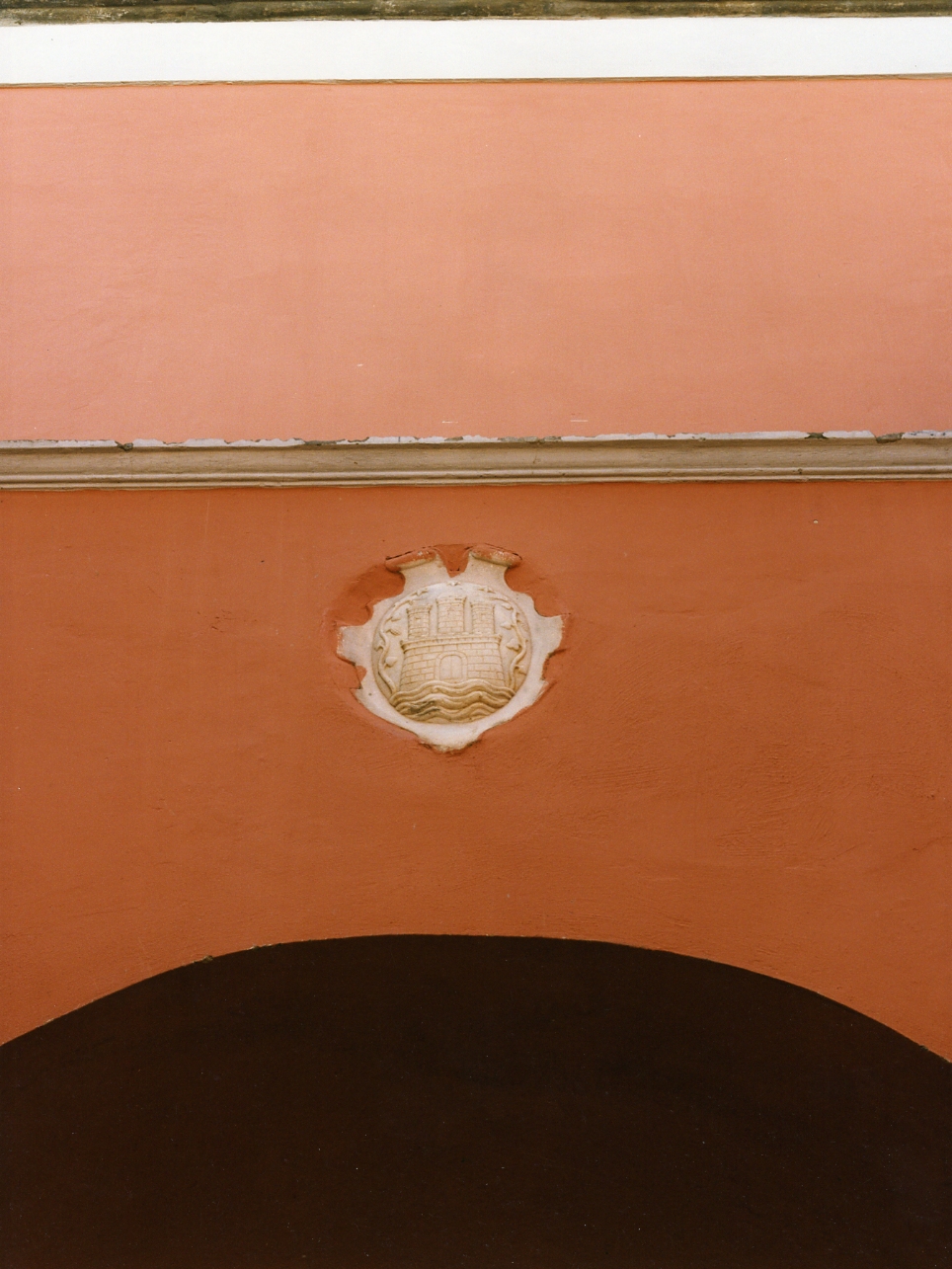 stemma comunale (rilievo) - bottega napoletana (seconda metà sec. XVI)