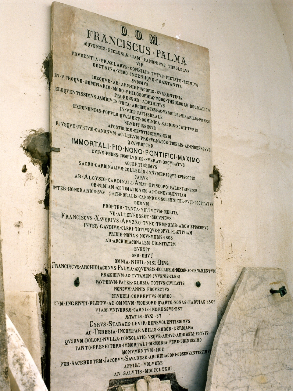 lapide tombale - bottega napoletana (sec. XIX)