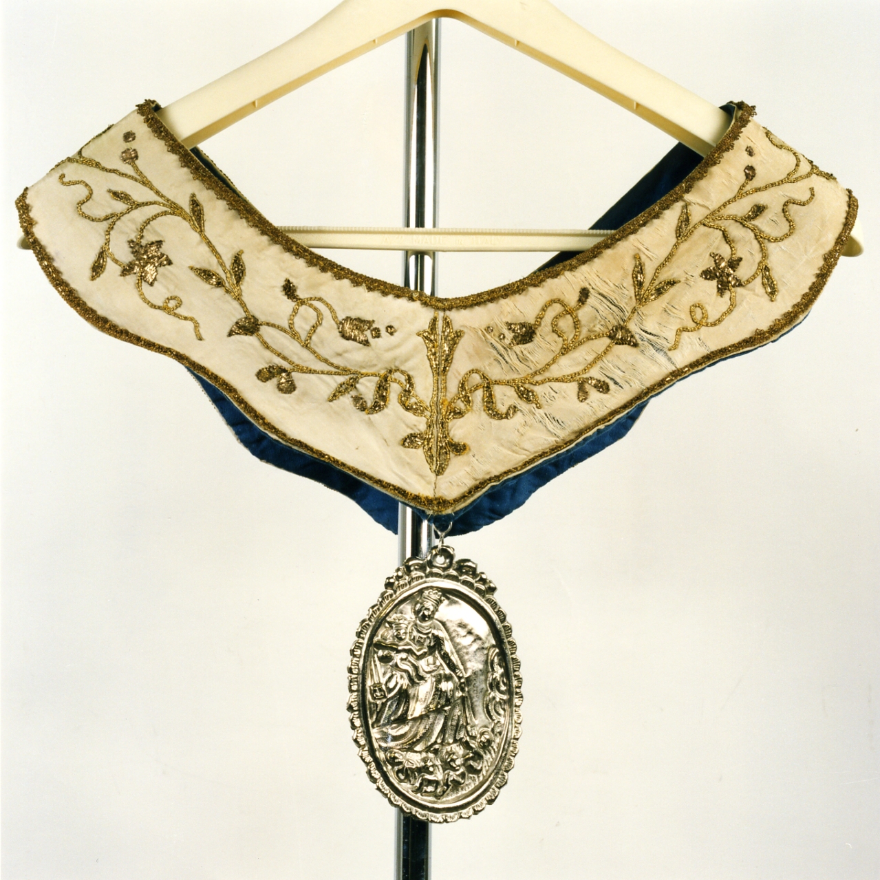 collaro, serie - manifattura napoletana (fine/inizio secc. XIX/ XX)