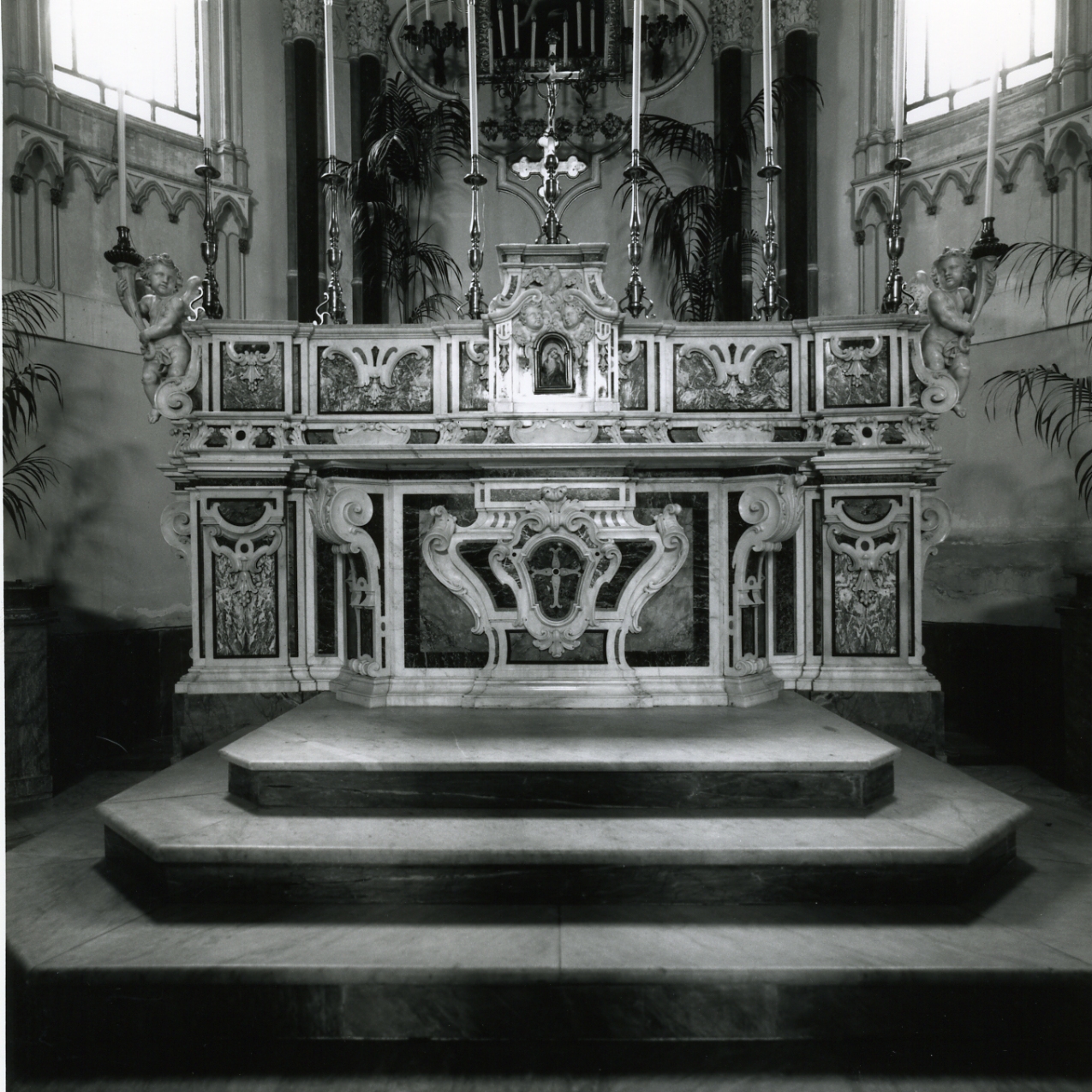 altare maggiore - bottega napoletana (metà sec. XVIII)