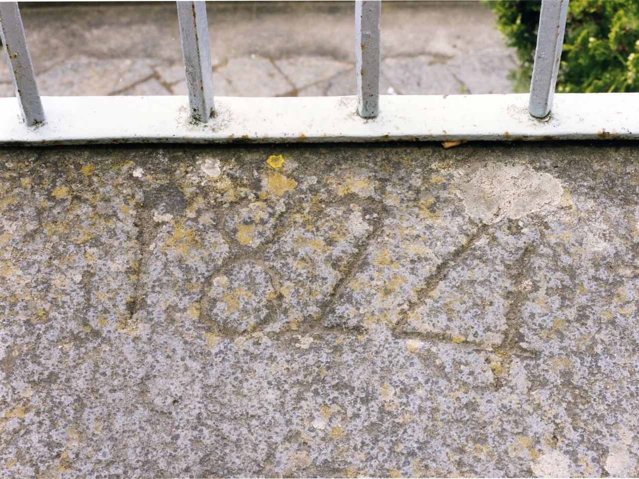 lastra tombale - bottega campana (sec. XIX)