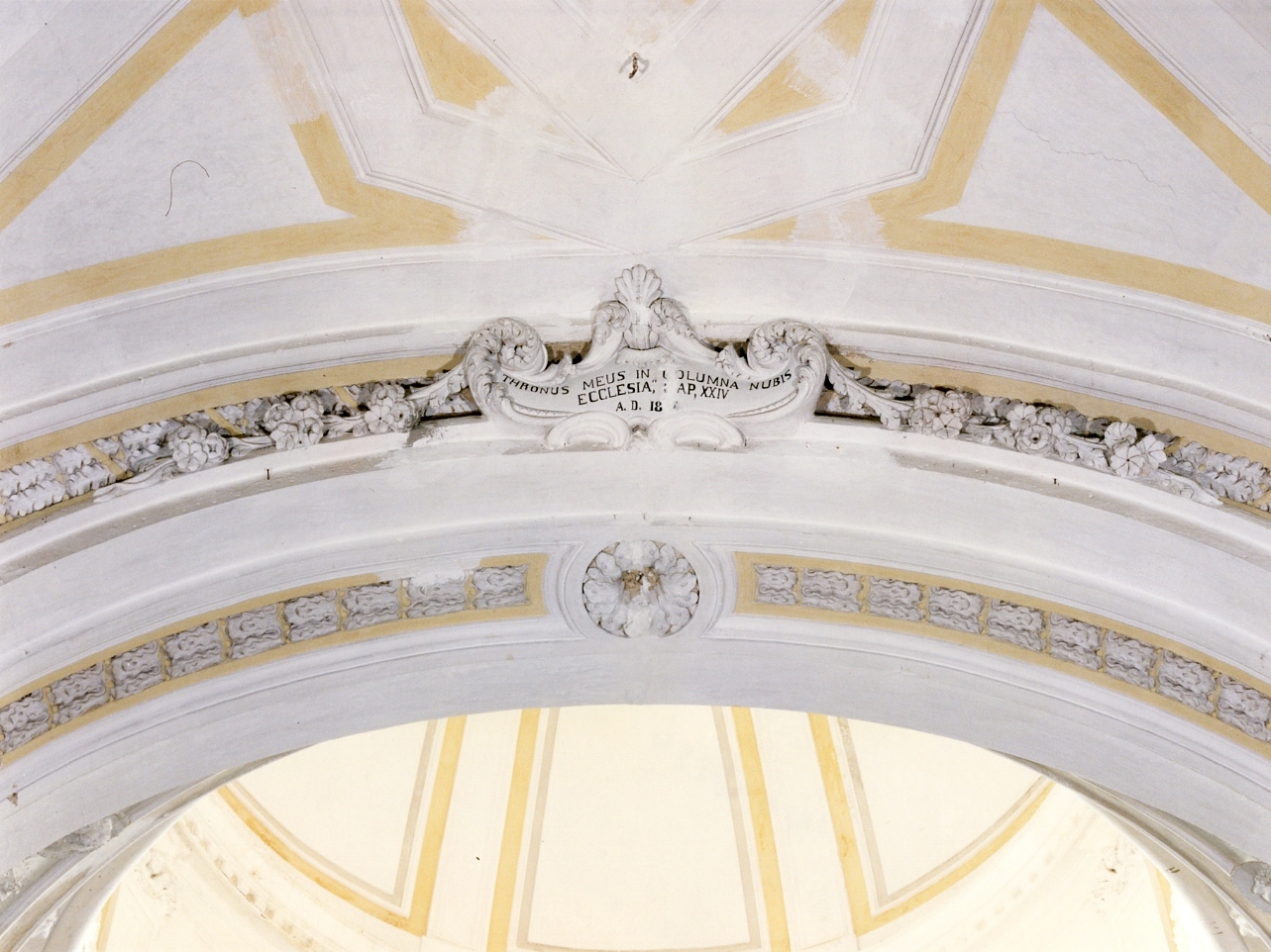 decorazione plastico-architettonica, complesso decorativo - bottega napoletana (sec. XIX)