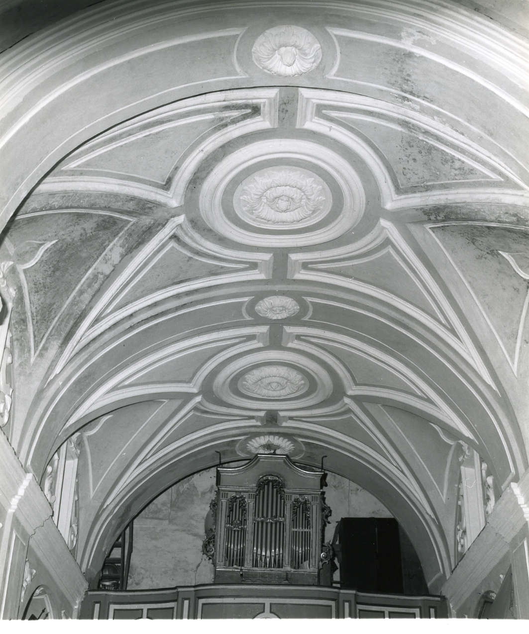 decorazione plastico-architettonica - bottega napoletana (seconda metà sec. XVIII)