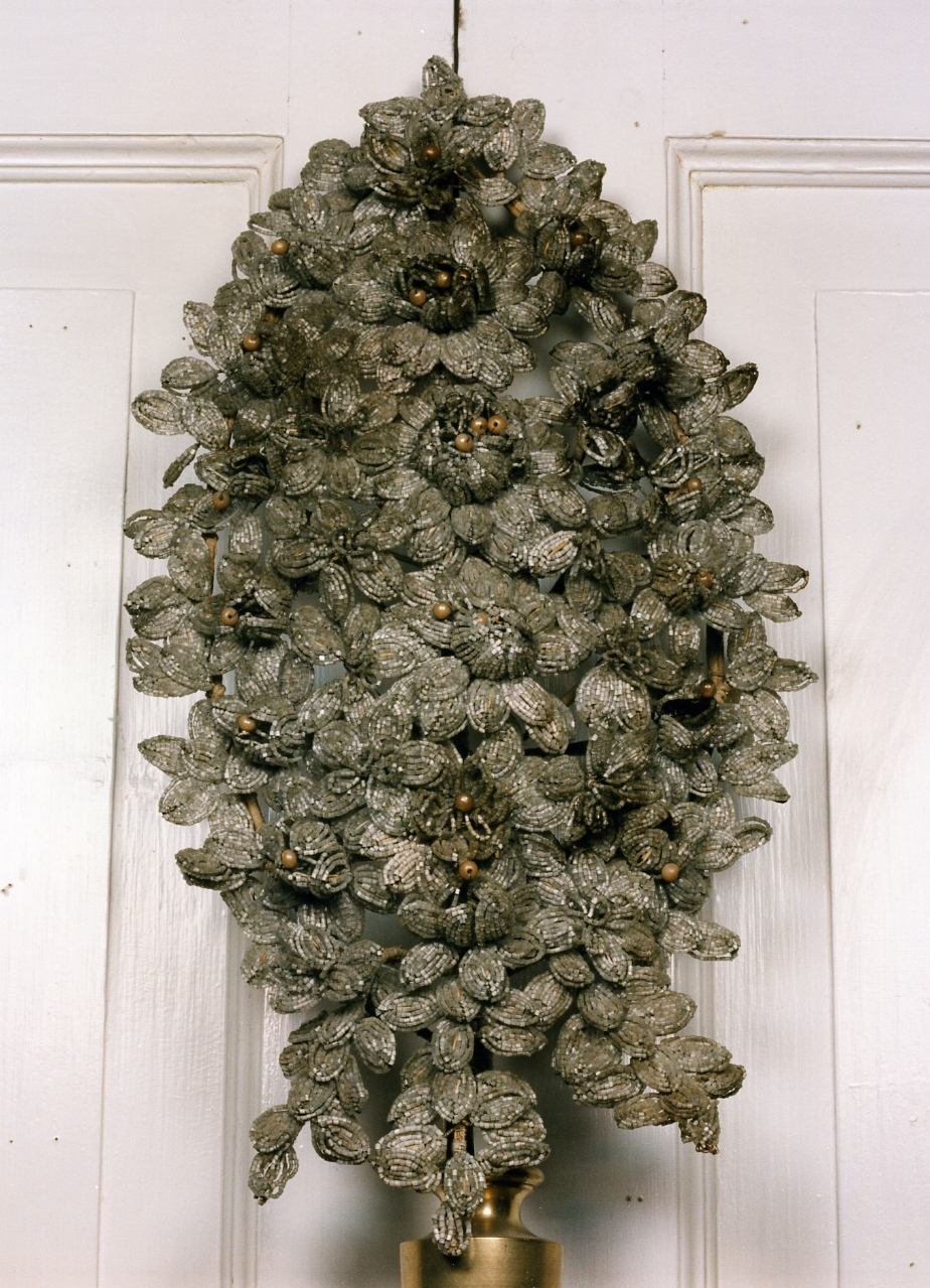 vaso d'altare con composizione floreale, serie - manifattura napoletana (fine sec. XVIII)