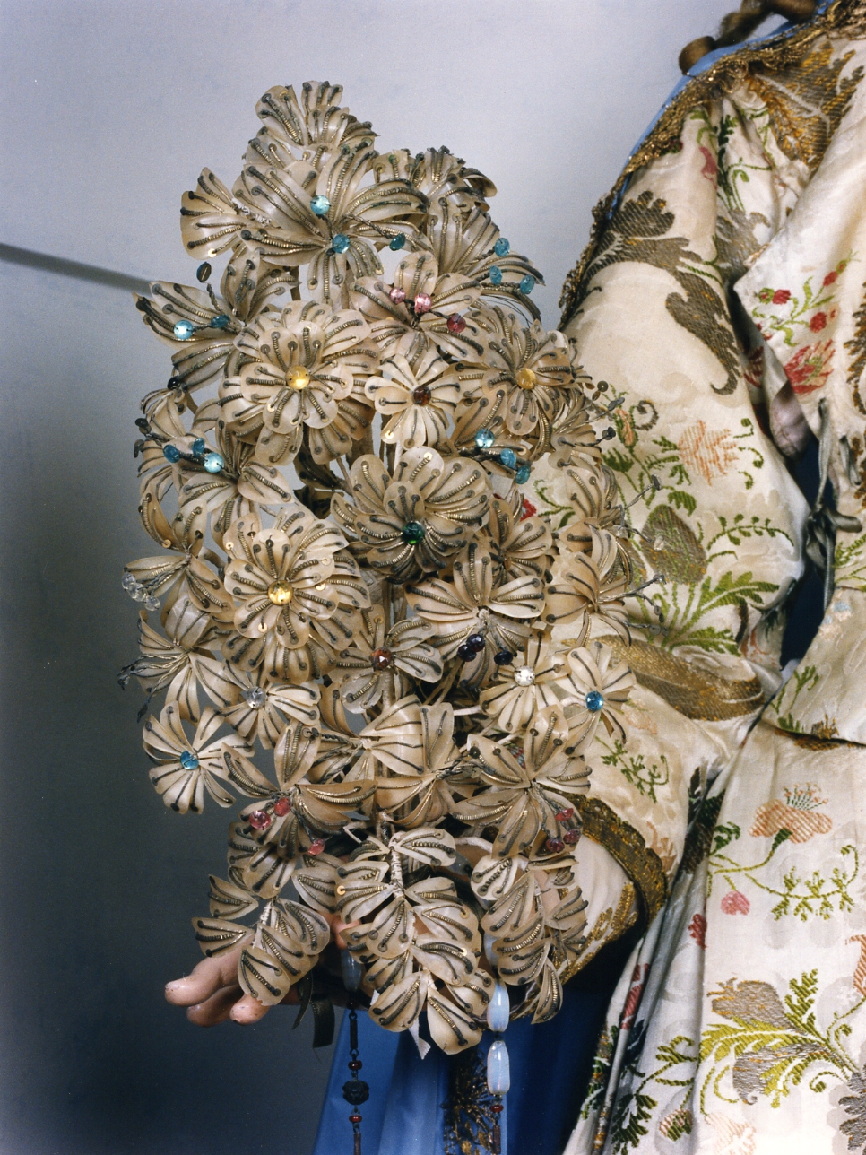 composizione floreale d'altare - bottega campana (fine/inizio secc. XIX/ XX)