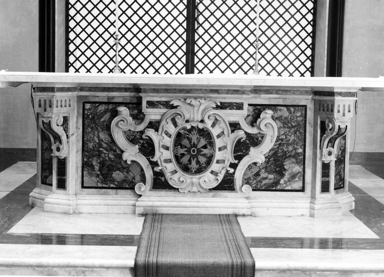 altare maggiore - bottega napoletana (sec. XVII)