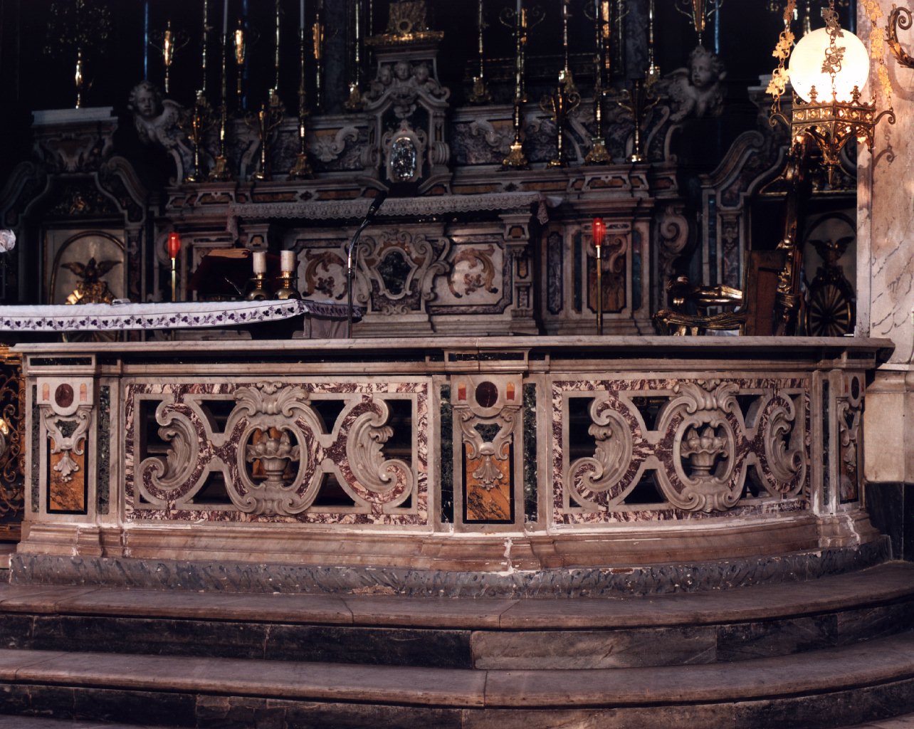 altare maggiore - bottega napoletana (metà sec. XVIII)