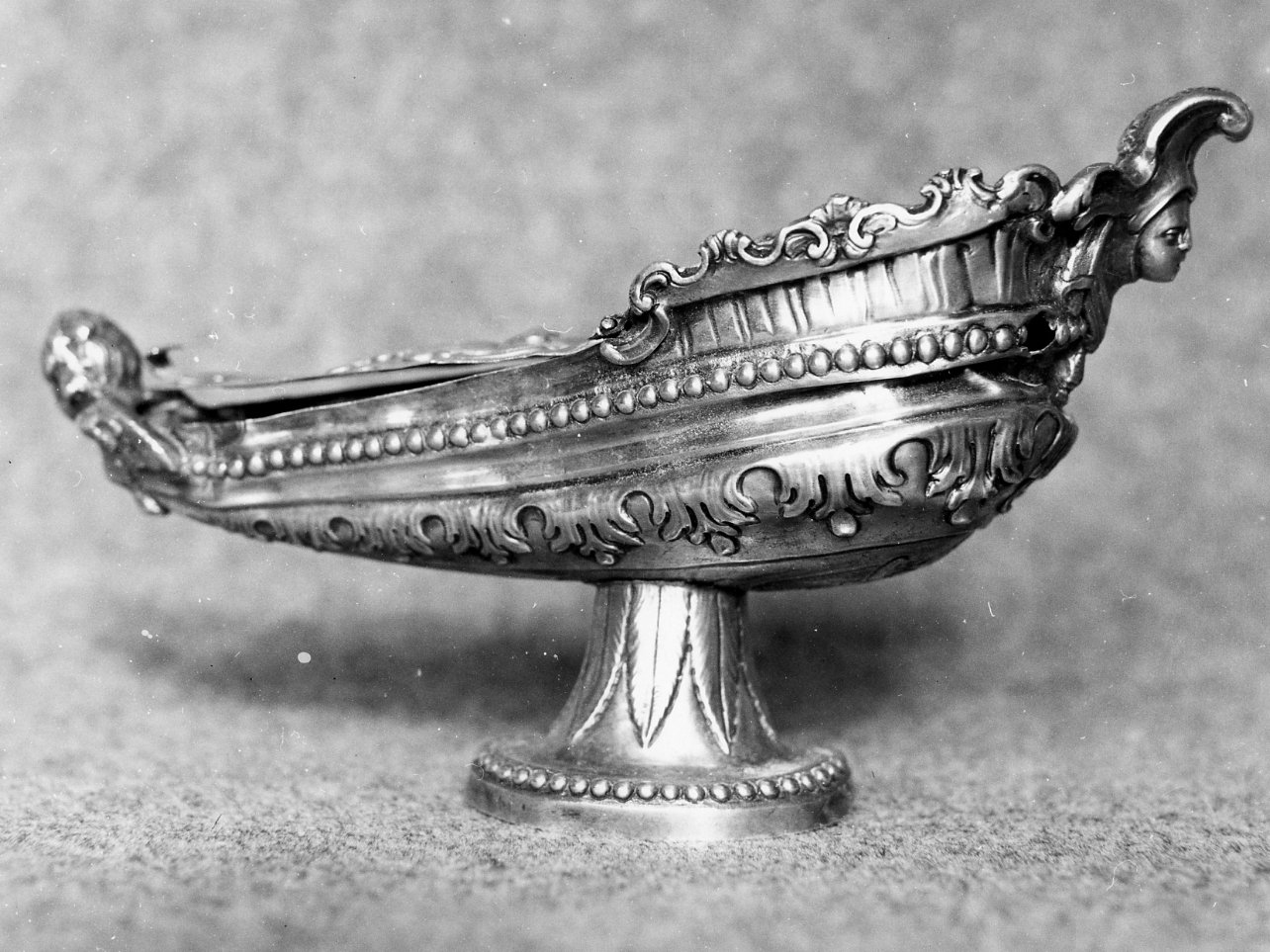 navicella portaincenso - bottega napoletana (prima metà sec. XX)