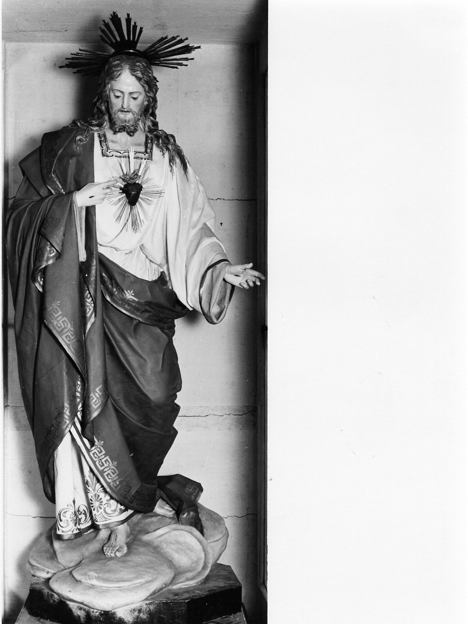 Sacro Cuore di Gesù (statua) - bottega napoletana (prima metà sec. XX)