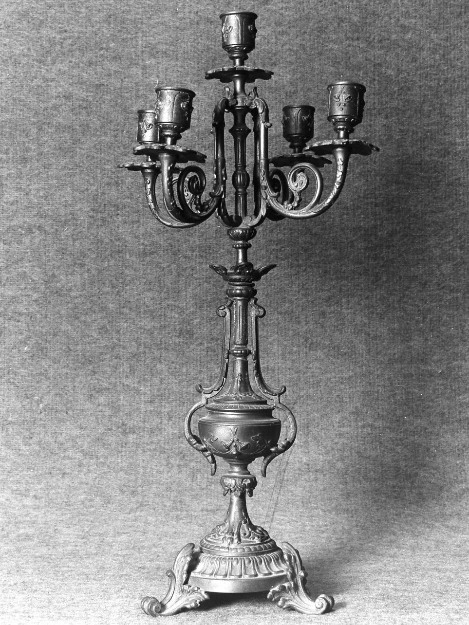 candelabro - bottega napoletana (fine sec. XIX)