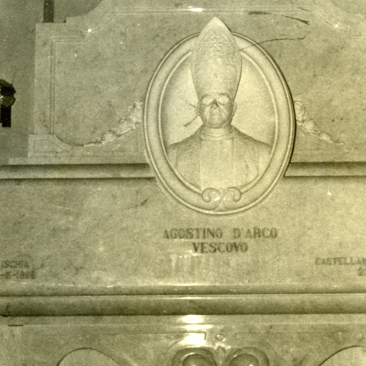 monumento funebre di Gelli Lelio (sec. XX)