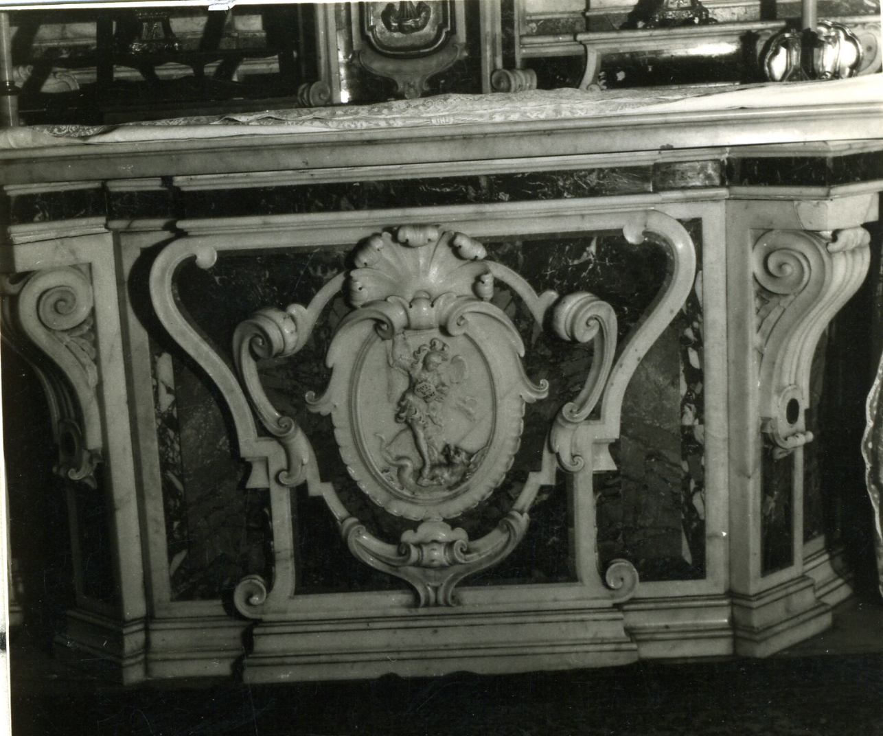 altare - bottega napoletana (sec. XVIII)