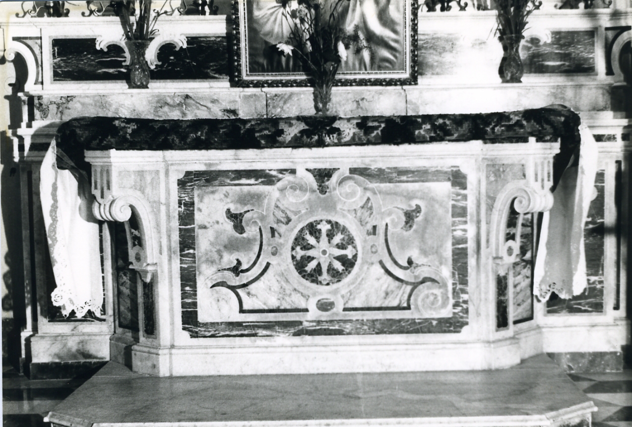 altare - bottega napoletana (seconda metà sec. XVIII)