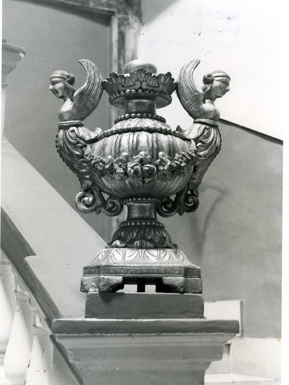 VASO, SERIE - manifattura napoletana (Metà sec. XIX)