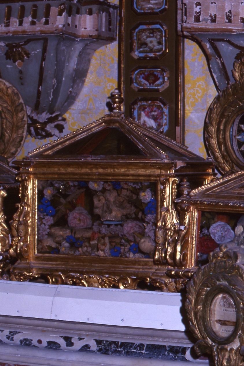 RELIQUIARIO - A TECA, ELEMENTO D'INSIEME - manifattura napoletana (Metà SEC. XVIII)