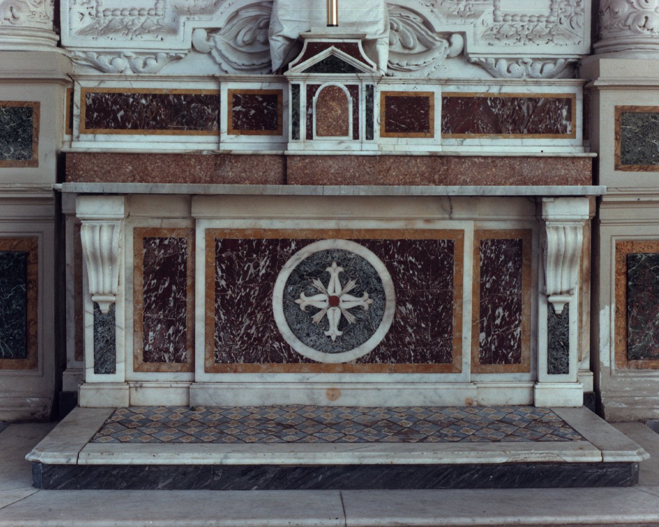 altare - bottega napoletana (sec. XVIII, sec. XIX)