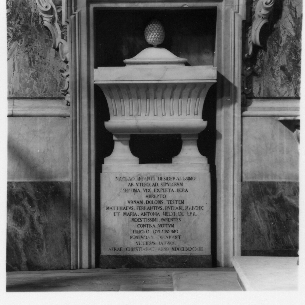 monumento funebre - bottega napoletana (sec. XVIII)