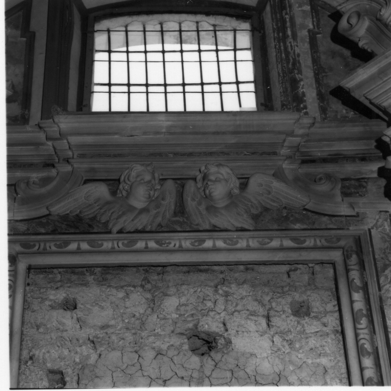 cherubini (decorazione plastica, coppia) - bottega napoletana (metà sec. XVIII)